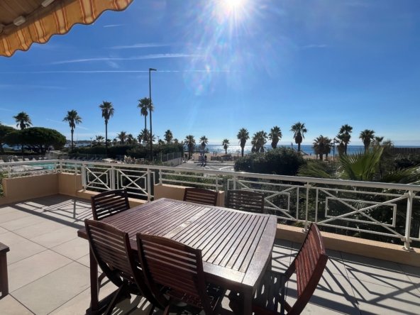 E38AD118-3482-4B3D-B0D6-73C7ABA19ABC