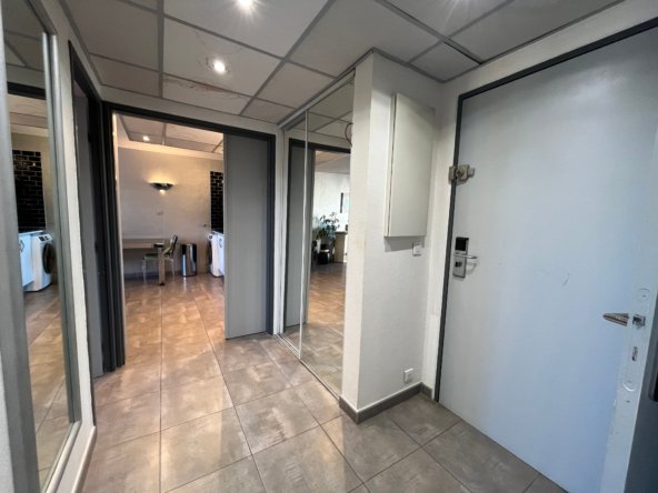 F2A7646D-6CD2-440C-BFEA-B087FB0E0D5A